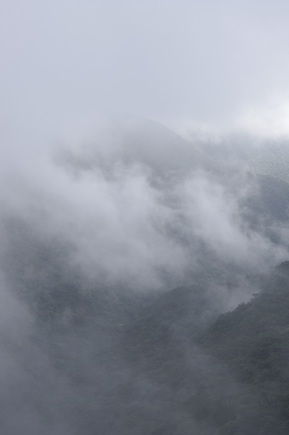 Hills emerging from the cloud near Xiaoyoukeng